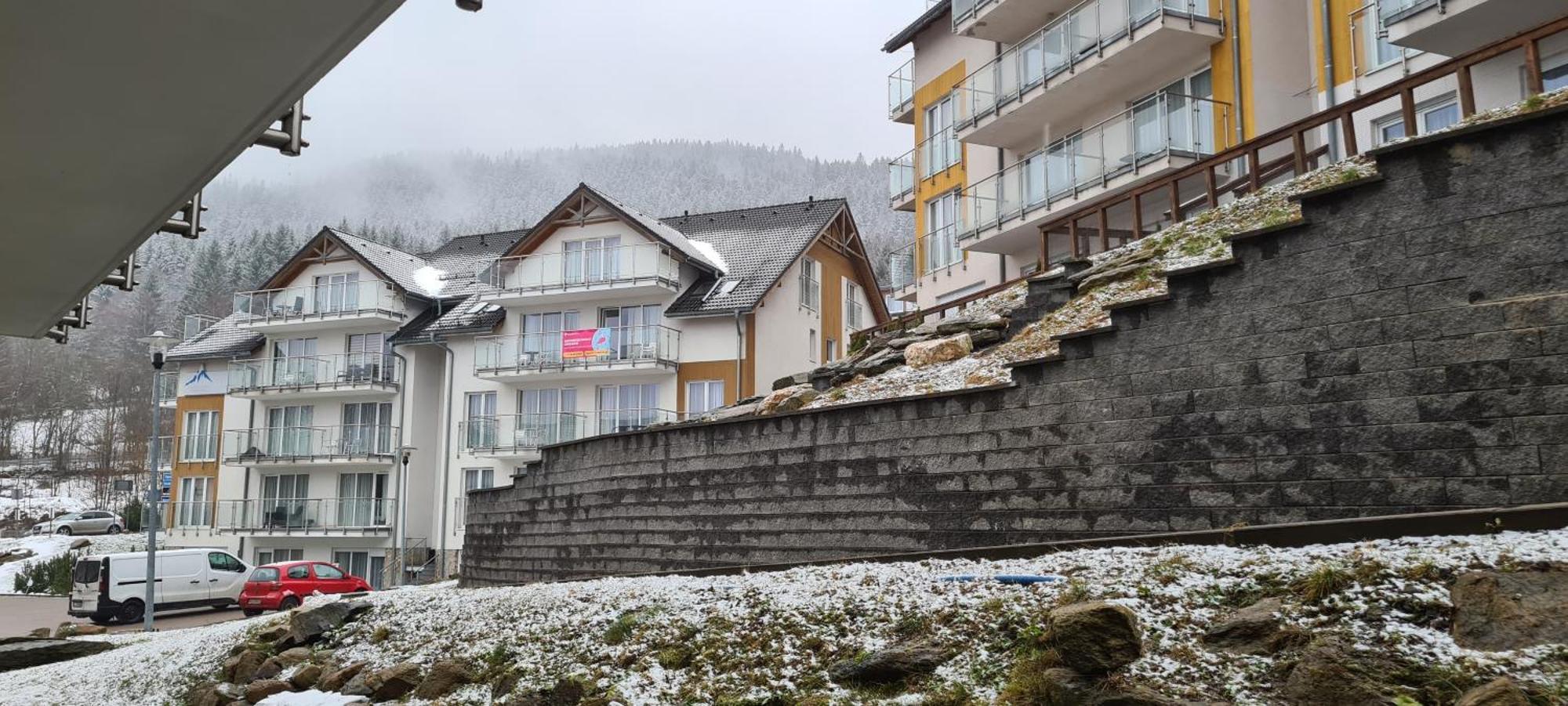 Apartamenty Czarna Gora Is 8 西恩纳 外观 照片